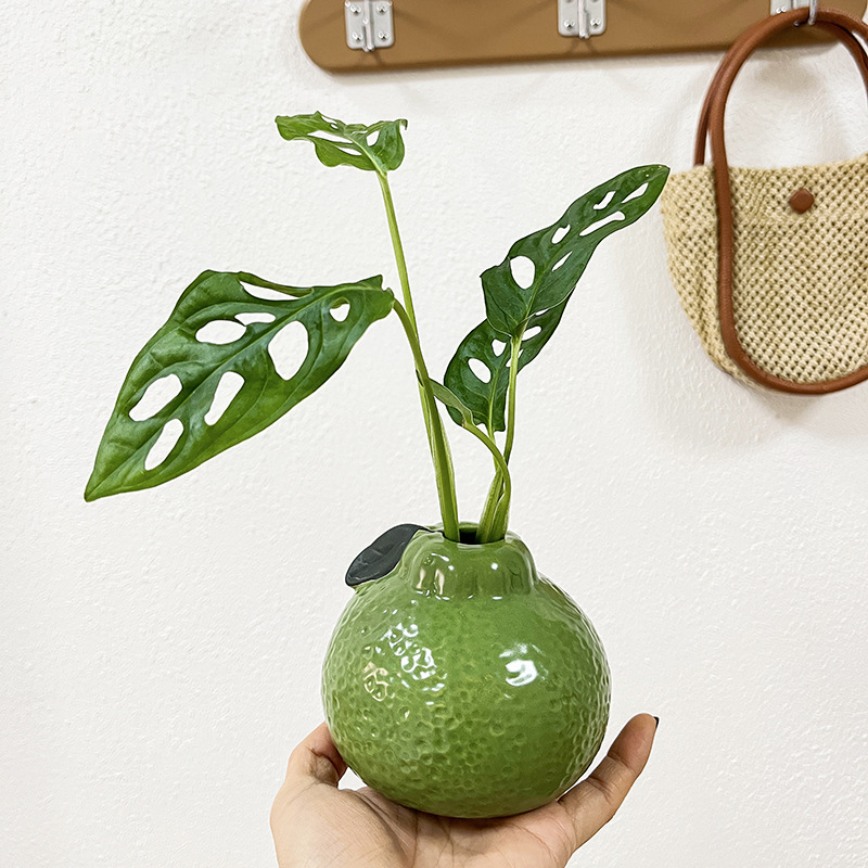 Vas Plastik, Vas Hijau-Oranye  - Desk Setup Green ulasan dan harga