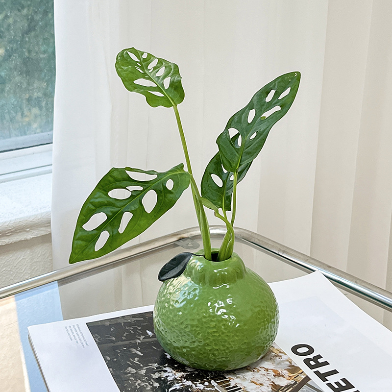 Vas Plastik, Vas Hijau-Oranye  - Desk Setup Green ulasan dan harga