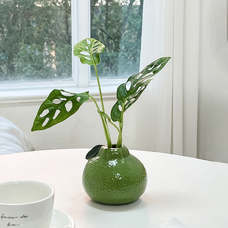 Vas Plastik, Vas Hijau-Oranye  - Desk Setup Green ulasan dan harga